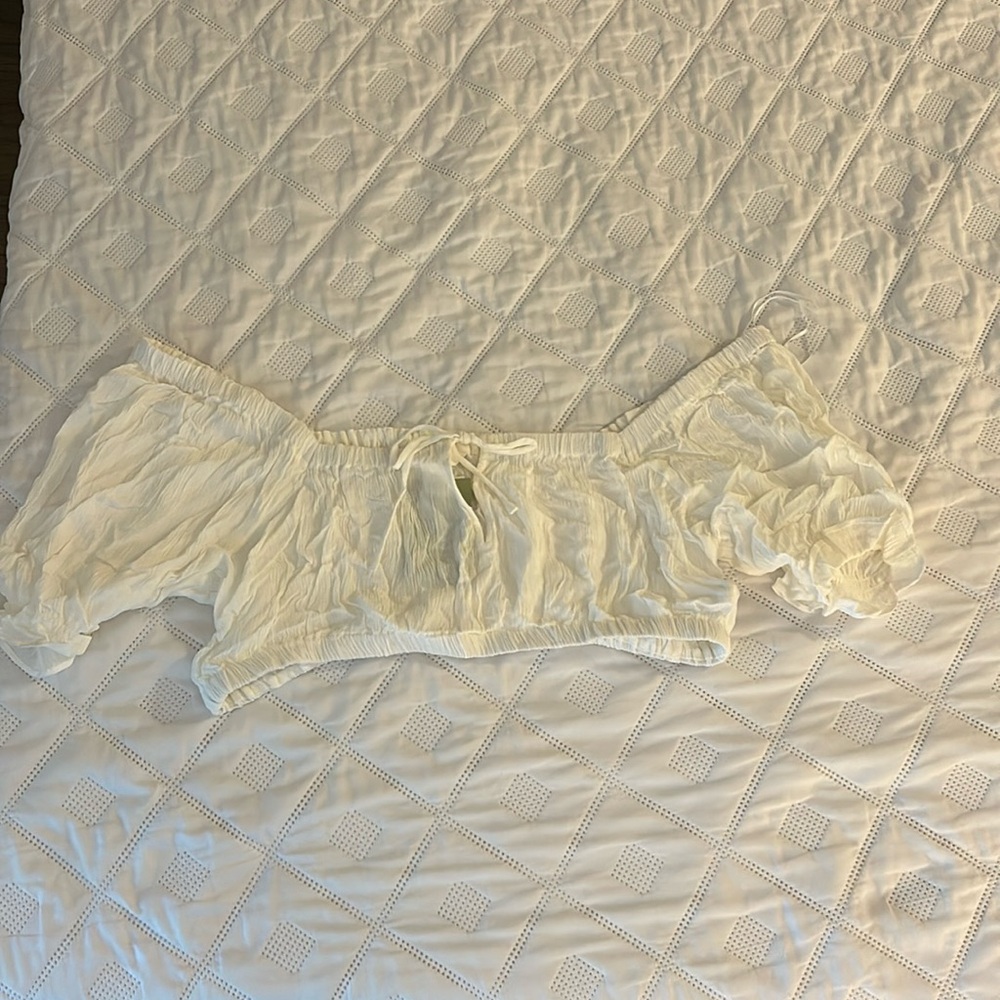 White linen tube top.